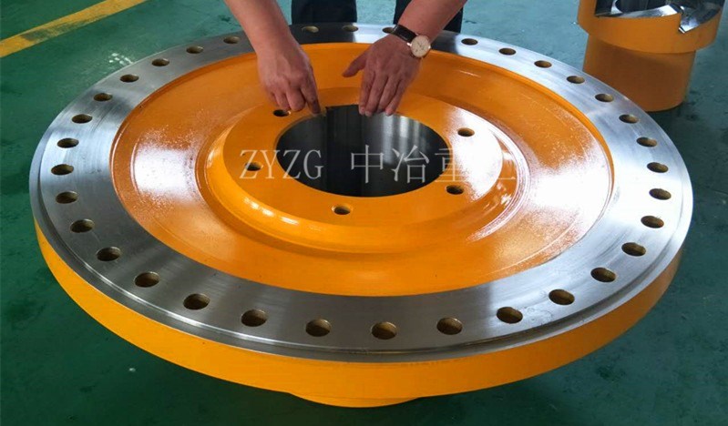 梅花聯(lián)軸器的熱處理分為準備熱處理和終究熱處理